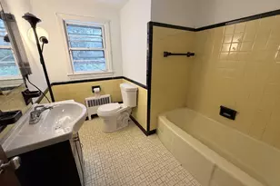 20 Chapman St, Quincy, MA 02170 - Photo 7