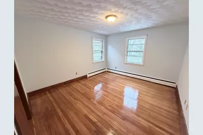 20 Chapman St, Quincy, MA 02170 - Photo 5