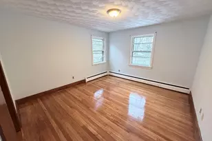 20 Chapman St, Quincy, MA 02170 - Photo 5