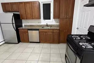 522 Saratoga St, Boston, MA 02128 - Photo 1