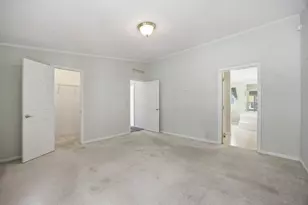 402 Blueberry Cir, Middleborough, MA 02346 - Photo 21