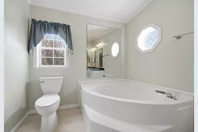 402 Blueberry Cir, Middleborough, MA 02346 - Photo 23