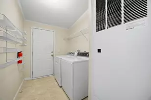 402 Blueberry Cir, Middleborough, MA 02346 - Photo 15