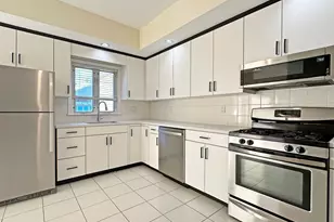 47 Eddy St, Newton, MA 02465 - Photo 3