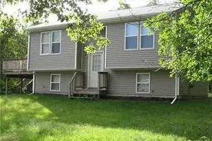 060 Madison Ave, Portsmouth, RI 02872 - Photo 1