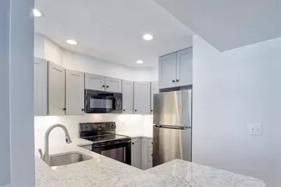 26 Drake Circle #26, Walpole, MA 02081 - Photo 7