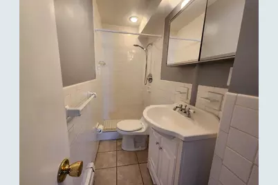 75 Edgelawn Drive #1, North Andover, MA 01845 - Photo 9