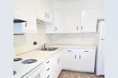 567 Main Street #2, Shrewsbury, MA 01540 - Photo 5