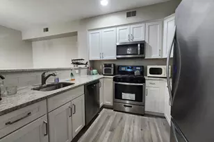 365 Tilden Commons, Braintree, MA 02184 - Photo 13