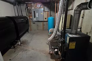 700 Old Fall River Rd, Dartmouth, MA 02747 - Photo 27