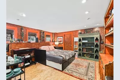 38 Cumberland Avenue, Brookline, MA 02445 - Photo 21