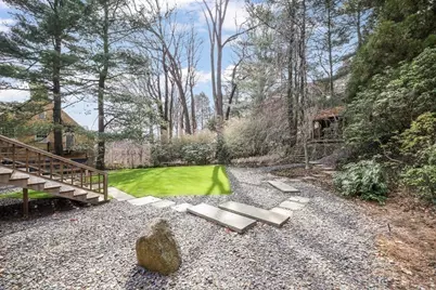 38 Cumberland Avenue, Brookline, MA 02445 - Photo 31