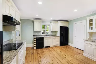 32 - 34 Thoreau Street, Concord, MA 01742 - Photo 23