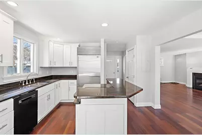 32 - 34 Thoreau Street, Concord, MA 01742 - Photo 9