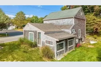 186 Elm St, Hanover, MA 02339 - Photo 3