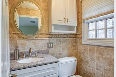 328 Caswell St, Taunton, MA 02718 - Photo 15