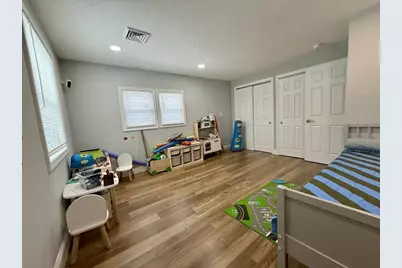 70 Seminole Ave, Waltham, MA 02451 - Photo 21