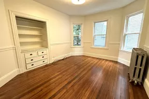 11 E Milton Rd, Brookline, MA 02445 - Photo 5