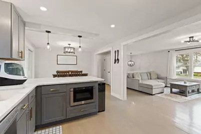 12 Pinecroft Ave, Holden, MA 01520 - Photo 9