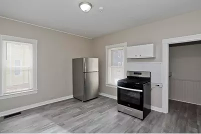 148 Yale St, Springfield, MA 01109 - Photo 5