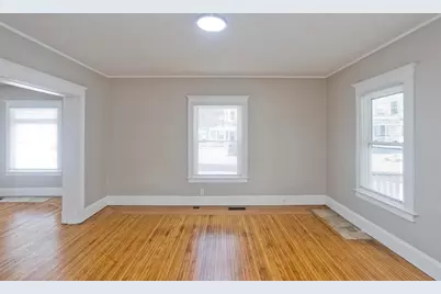 148 Yale St, Springfield, MA 01109 - Photo 11