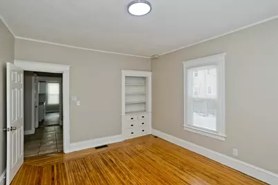 148 Yale St, Springfield, MA 01109 - Photo 9