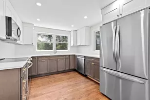 38 Siasconset Dr, Bourne, MA 02562 - Photo 9