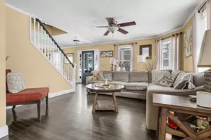 90 Elm St, Swansea, MA 02777 - Photo 3