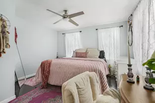 90 Elm St, Swansea, MA 02777 - Photo 17