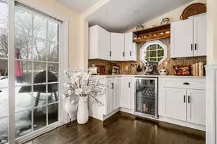 90 Elm St, Swansea, MA 02777 - Photo 13