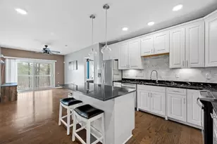 220 Martins Lndg, North Reading, MA 01864 - Photo 5