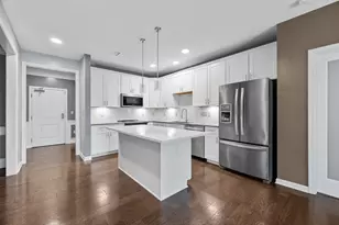 220 Martins Lndg, North Reading, MA 01864 - Photo 3