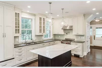 28 Eliot Street, Brookline, MA 02467 - Photo 7