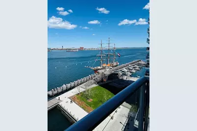 22 Liberty Dr #8F, Boston, MA 02210 - Photo 9