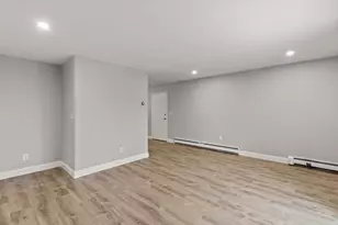 7 Chapel Hill Dr, Plymouth, MA 02360 - Photo 9