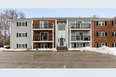 7 Chapel Hill Dr #8, Plymouth, MA 02360 - Photo 1