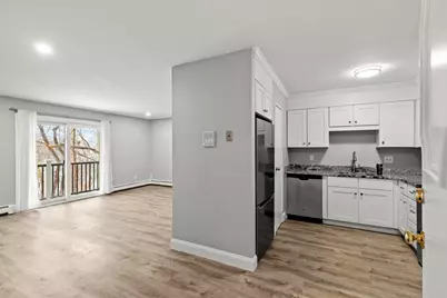 7 Chapel Hill Dr #8, Plymouth, MA 02360 - Photo 3