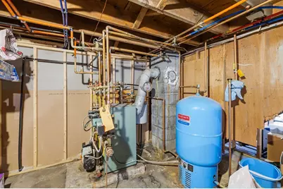 1 Newton St, Dartmouth, MA 02748 - Photo 41