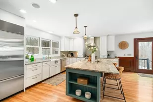 32 Witham St, Gloucester, MA 01930 - Photo 5