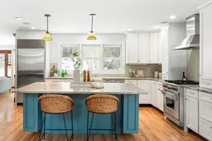 32 Witham St, Gloucester, MA 01930 - Photo 7