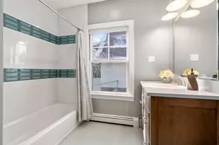 105 Babcock St, Brookline, MA 02446 - Photo 17