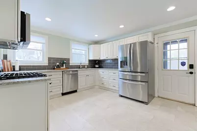 158 Worcester Street, Grafton, MA 01536 - Photo 19