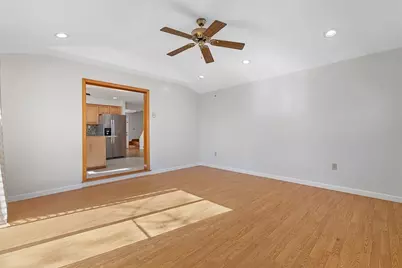 3 Payson St, Worcester, MA 01607 - Photo 11