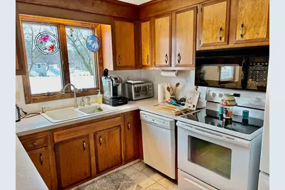 241 Belmont Ave, West Springfield, MA 01089 - Photo 9