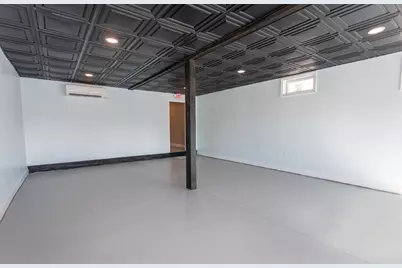 562 Washington St, Abington, MA 02351 - Photo 11