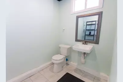 562 Washington St, Abington, MA 02351 - Photo 15