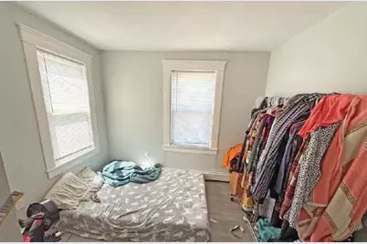 710 School St, Lowell, MA 01851 - Photo 11