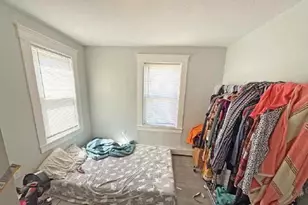 710 School St, Lowell, MA 01851 - Photo 11