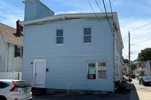 710 School St, Lowell, MA 01851 - Photo 5