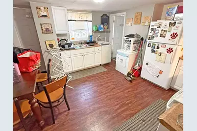 710 School St, Lowell, MA 01851 - Photo 15